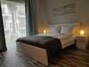 hotel_img